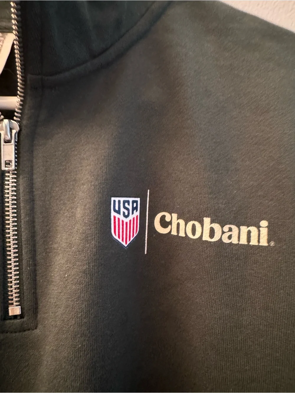 SALE‼️Chobani USA Green Quarter-Zip Sweater Size Medium